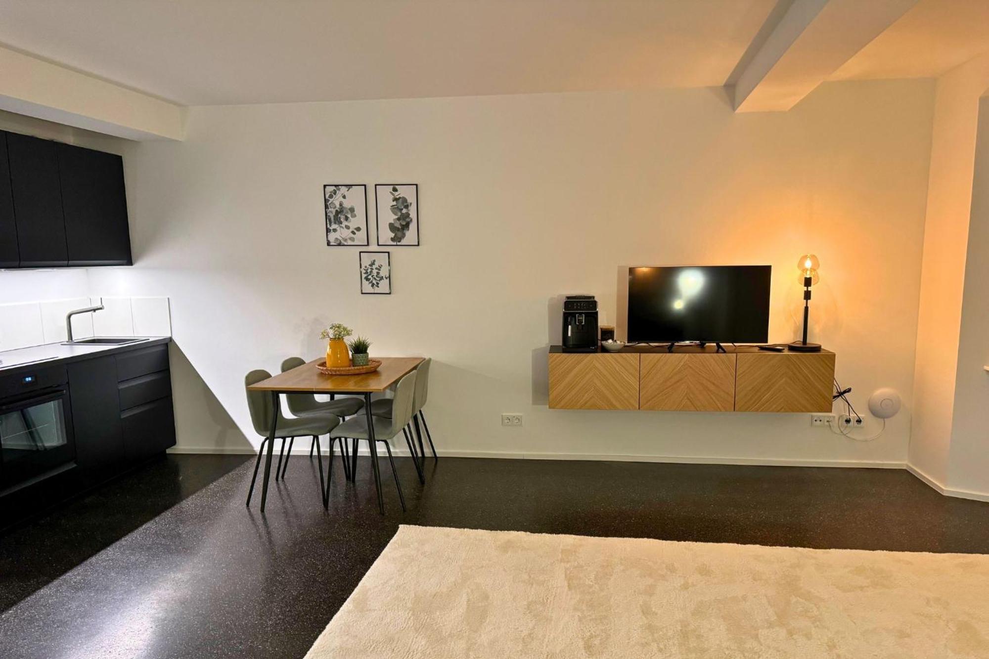 Isaak Apartment Stadtperle ヴァルツフート＝ティンゲン エクステリア 写真