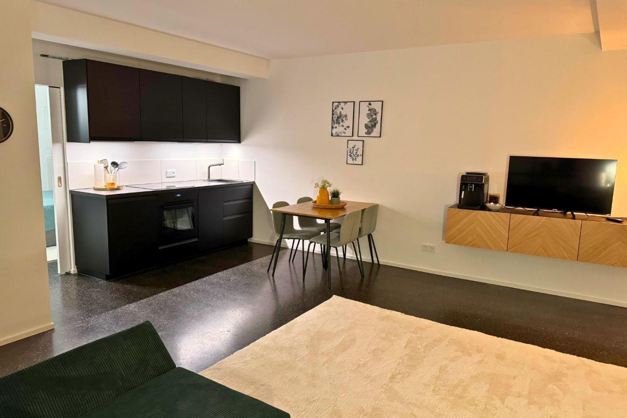 Isaak Apartment Stadtperle ヴァルツフート＝ティンゲン エクステリア 写真